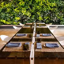 Foto von Fish nor Fowl Restaurant