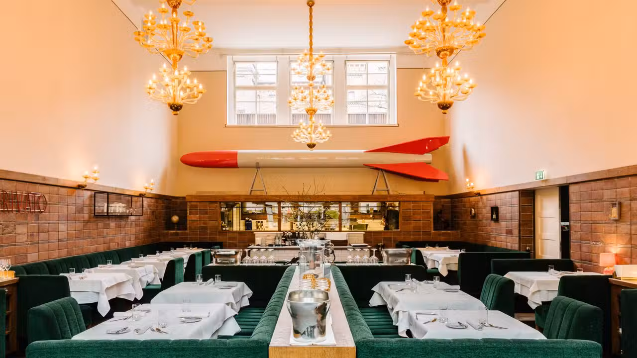 Binnenkant - Pauly Saal, Berlin, BE
