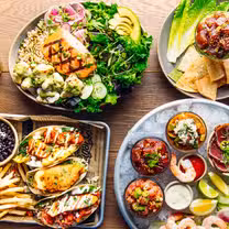 A photo of Pacific Catch - Corte Madera restaurant