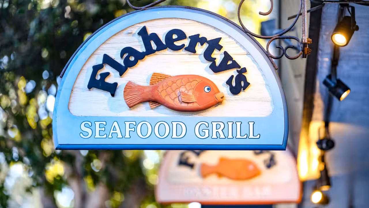 Interior - Flaherty's Seafood Grill & Oyster Bar, Carmel-by-the-Sea, CA