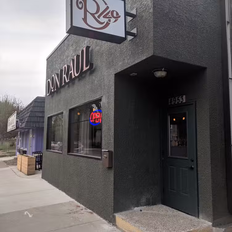Buitenkant - Don Raul, Minneapolis, MN