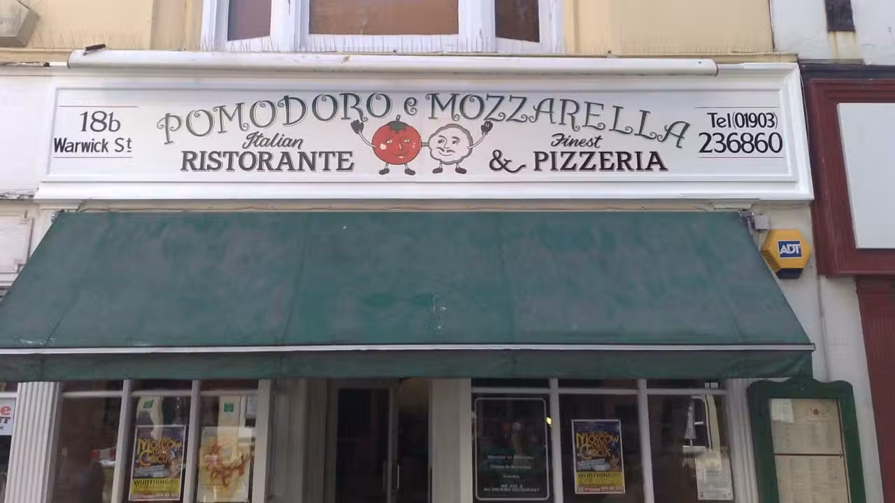 Exterior - Pomodoro e Mozzarella, Brighton, ENG