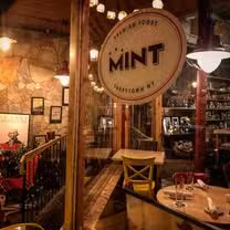 Foto von Mint Premium Foods Restaurant