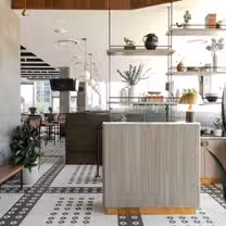 Una foto del restaurante Earls Kitchen + Bar - Campus Towers - Edmonton