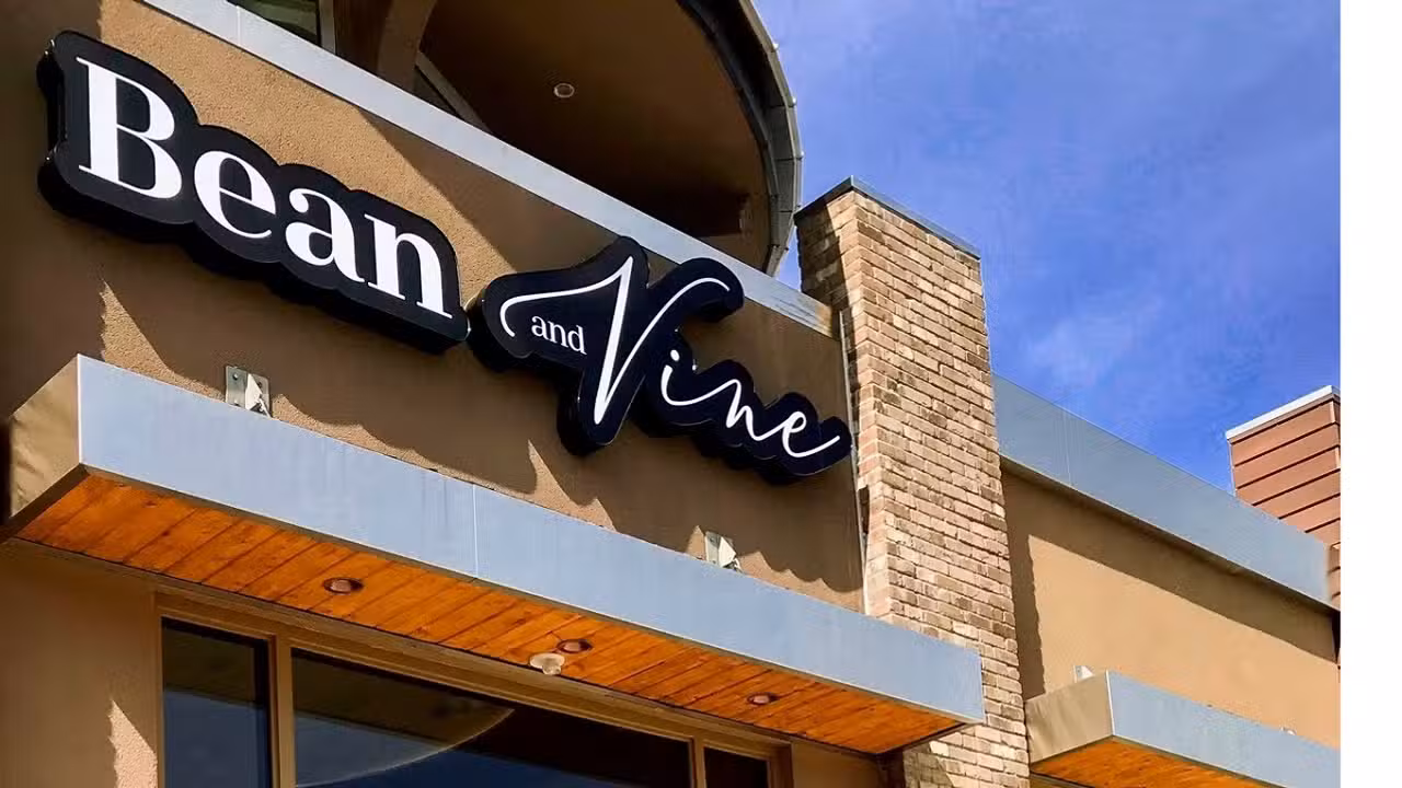 Interior - Bean & Vine, ROGERS, AR