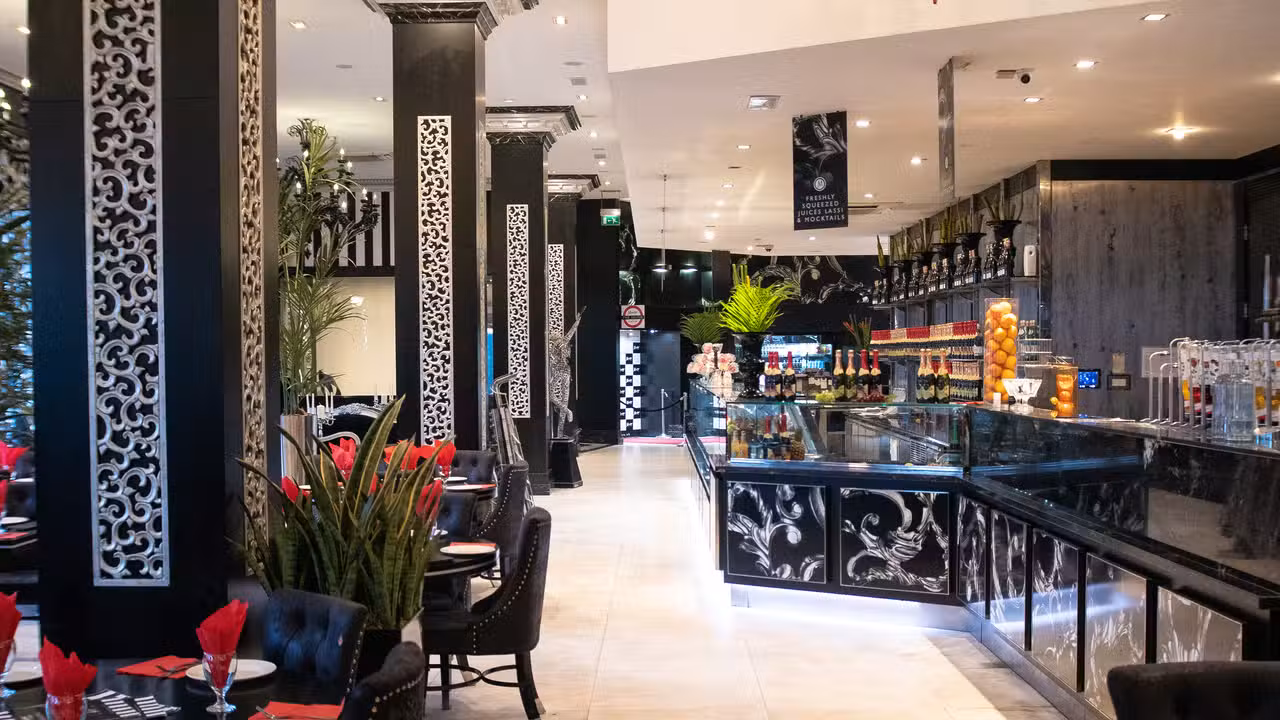 Binnenkant - Mumtaz Leeds, Leeds, ENG