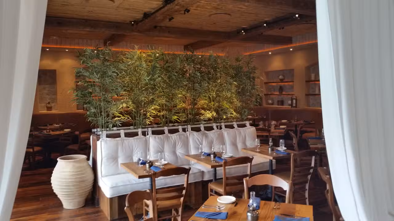 Innen - Estia Taverna – Radnor, Radnor, PA