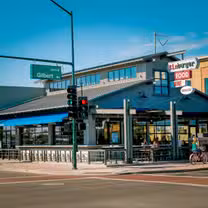 A photo of Zinburger Wine and Burger Bar - Gilbert restaurant