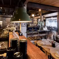 Een foto van restaurant La Docena - Polanco