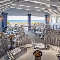 Foto von Popponesset Inn Restaurant