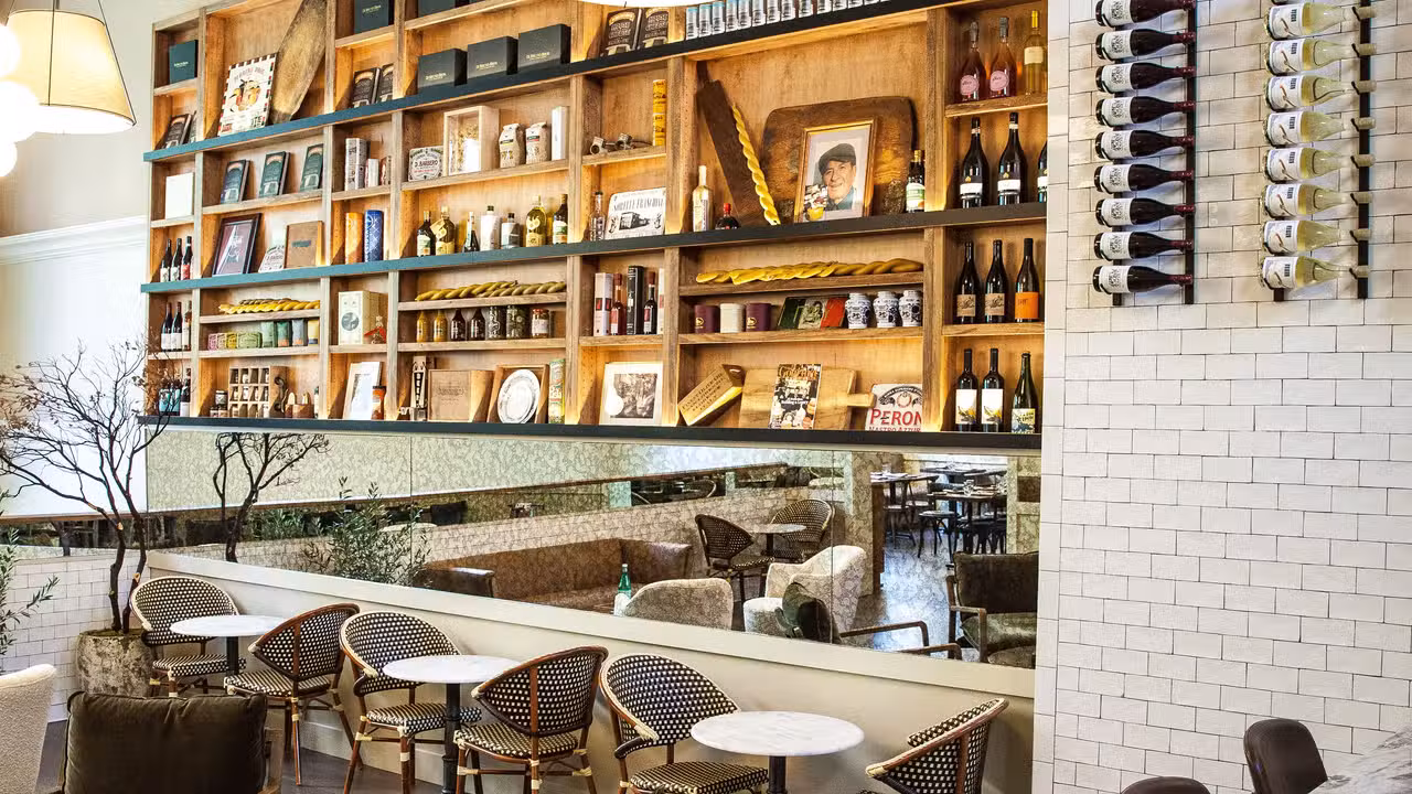 Interior - Alimentari, Philadelphia, PA