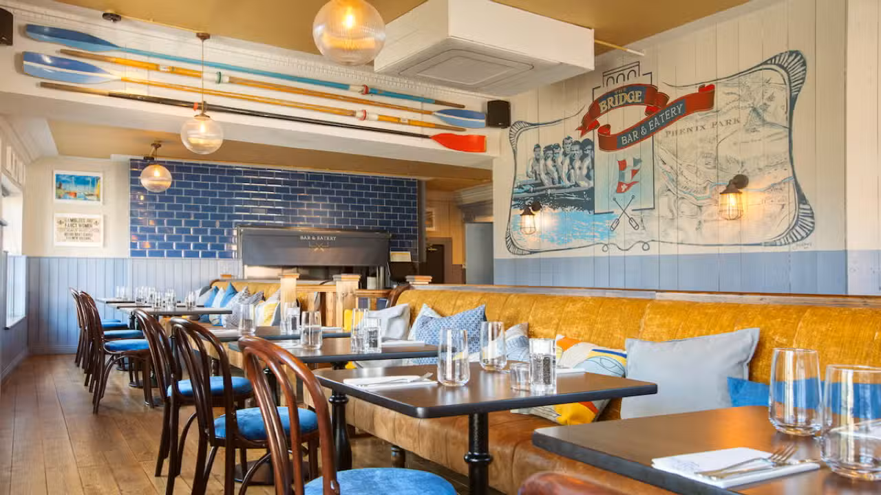 Interior - The Bridge Bar and Eatery, Dublin, Co. Dublin