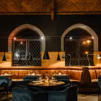 A photo of Coq and Bull restaurant