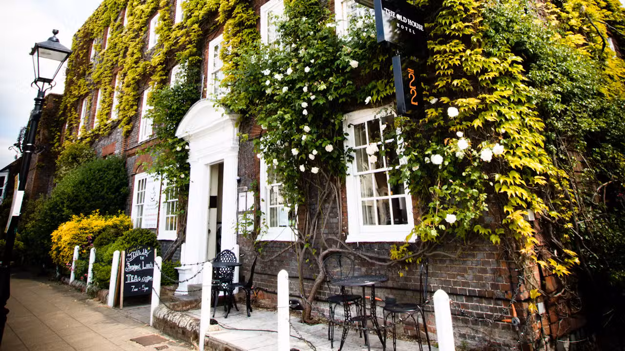 Buitenkant - Table 22, Fareham, Hampshire