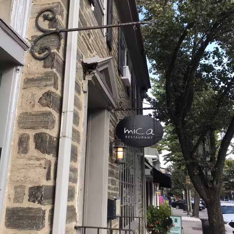 Buitenkant - Mica, Philadelphia, PA