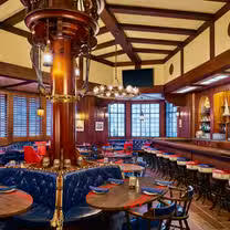 Una foto del restaurante Ship Tavern