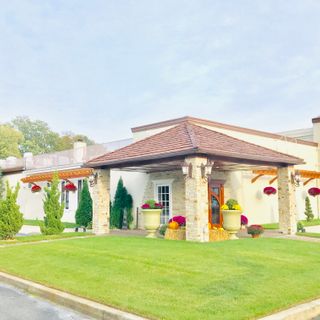 IL Villaggio Restaurant & Bar