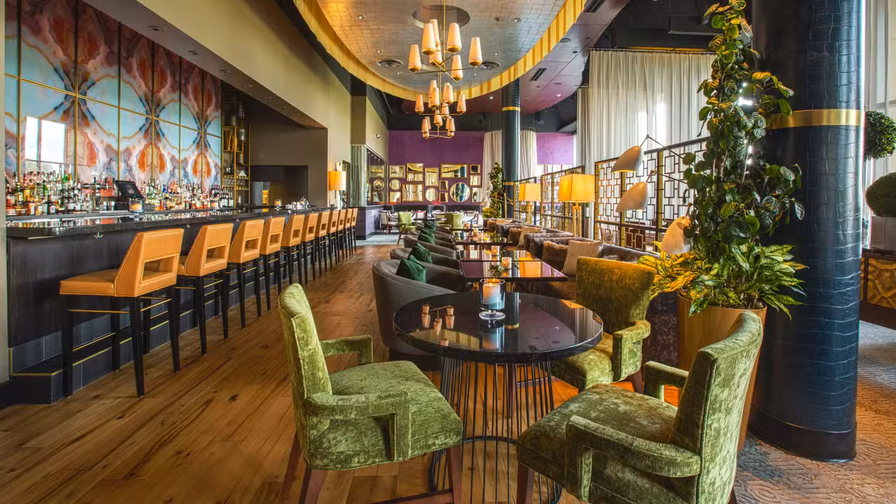 Binnenkant - M Restaurant, Columbus, OH