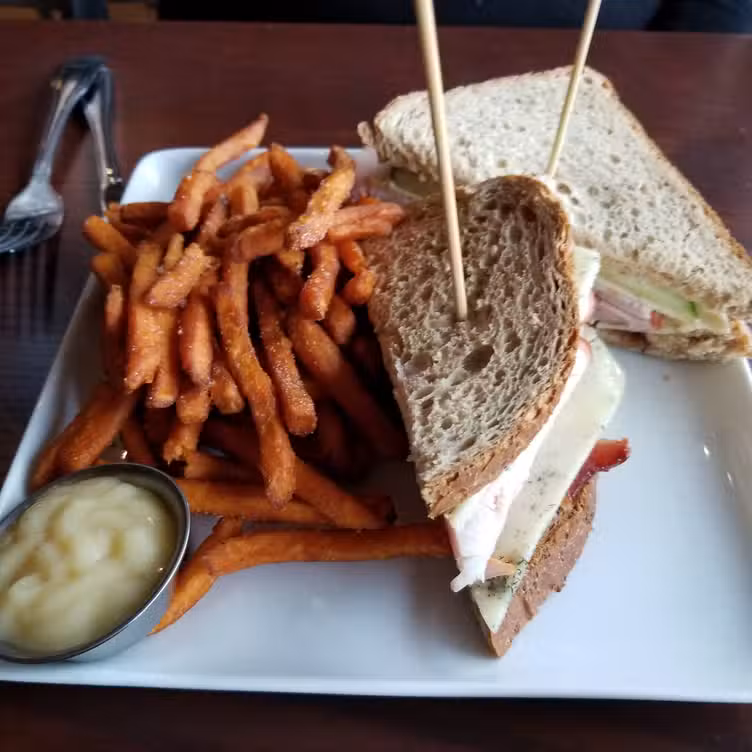 Food - Ale Asylum Riverhouse Milwaukee, Milwaukee, WI