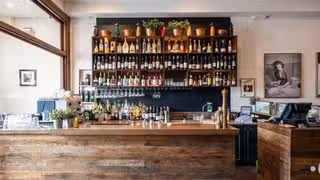 A photo of L'Artigiano Ivanhoe restaurant