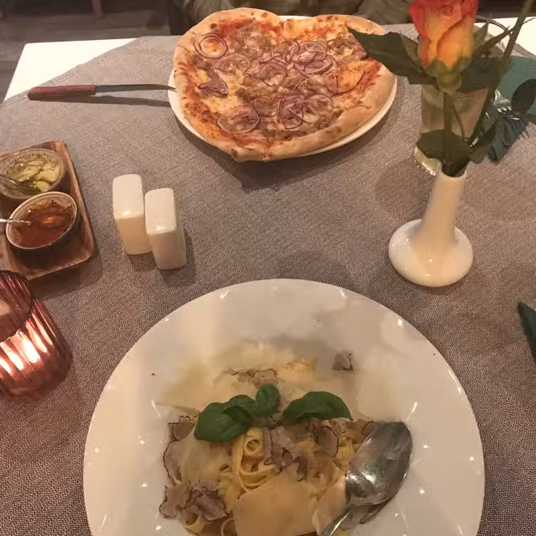 Eten - Ristorante Florenz, München, BY