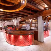 A photo of Tanivera Pizza e Pasta restaurant