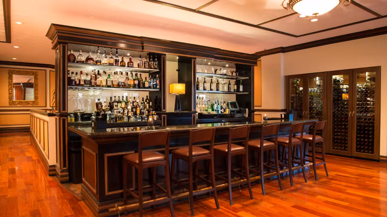 Interior - Ireland's Steakhouse Bonaventure Resort & Spa, Weston, FL