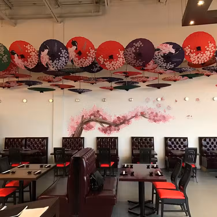 Interior - Sushi Hinata, Vaudreuil-Dorion, QC
