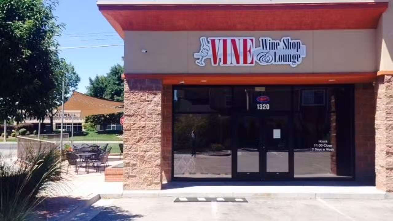 Binnenkant - Vine Wine Shop & Lounge, Boise, ID