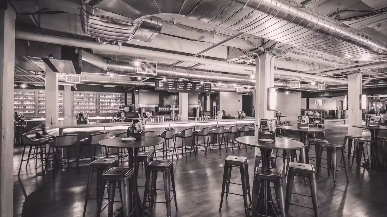 Binnenkant - The Draft Room, Buffalo, NY