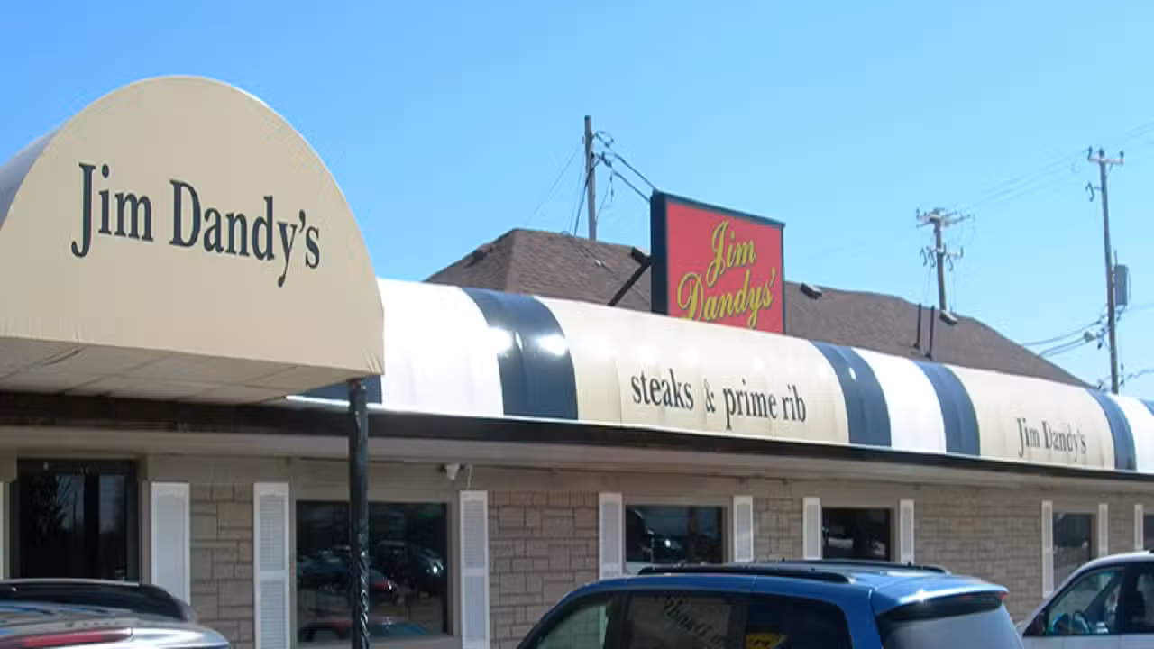 Interior - Jim Dandys, Oak Creek, WI