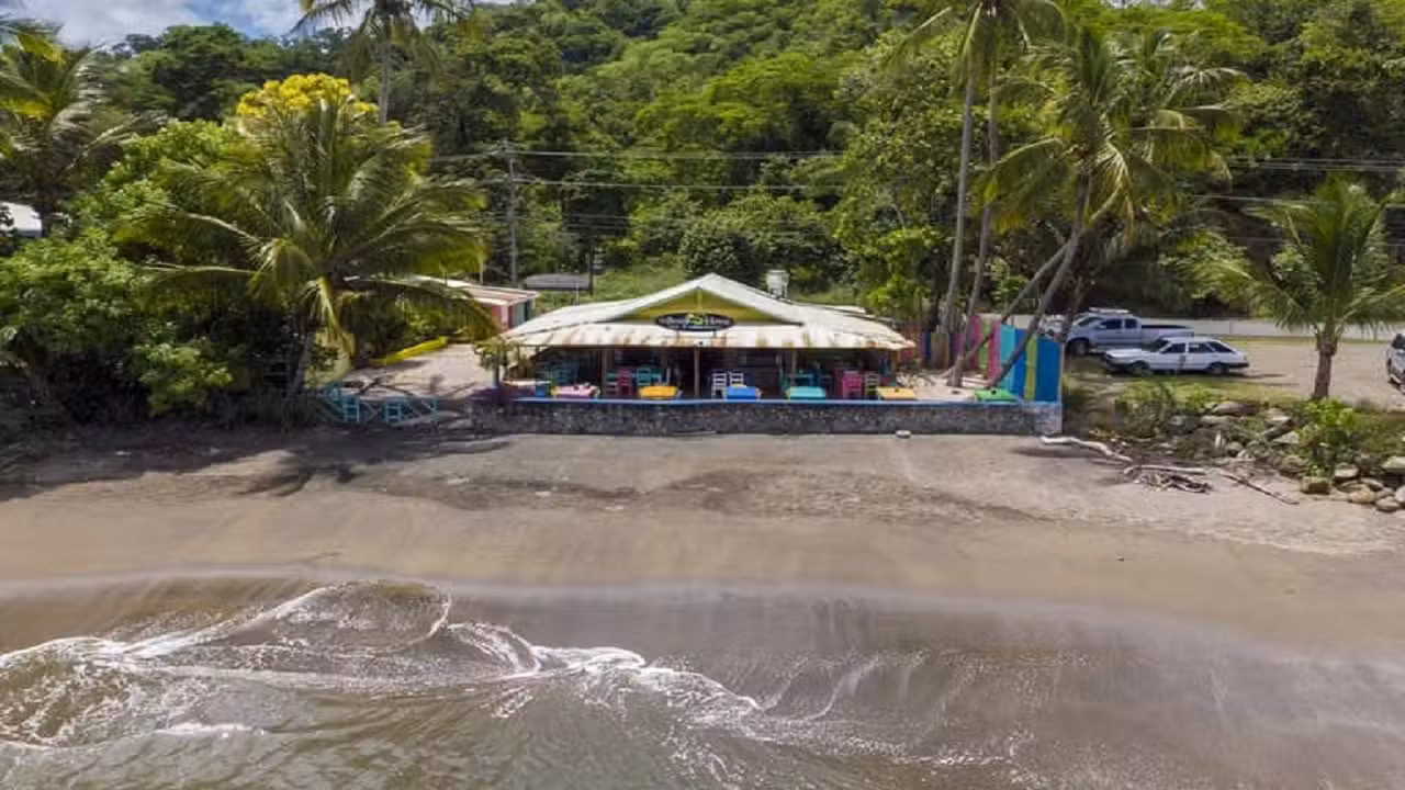 The Beach House Bar & Restaurant - Potrero, Playa Potrero, Potrero Guanacaste