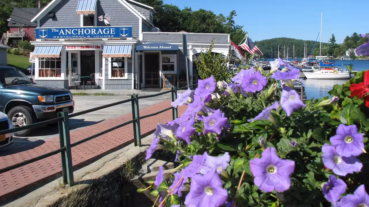 Exterior - The Anchorage at Sunapee Harbor, Sunapee, NH