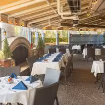 A photo of Mistral Restaurant & Bar - Redwood City restaurant