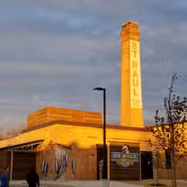 A photo of St. Paul Fish Company - Mequon restaurant