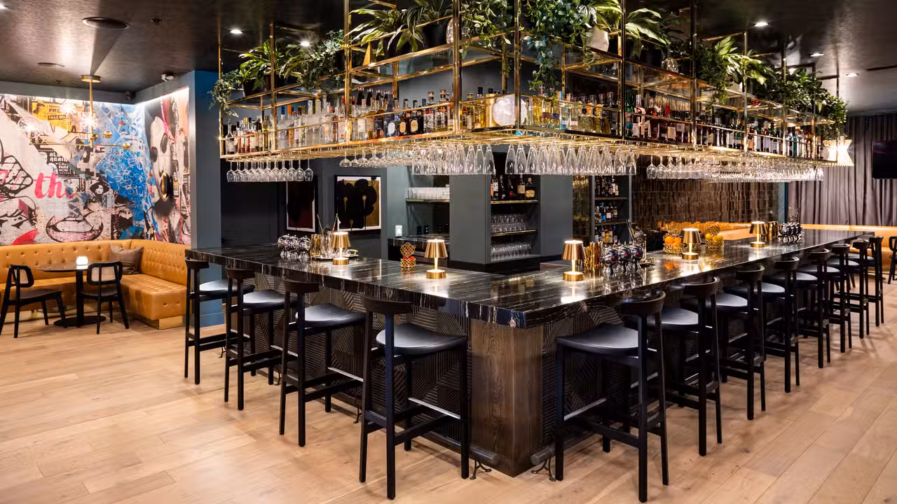 Interior - S Bar Brentwood, Los Angeles, CA