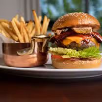 A photo of Favorite Bistro restaurant