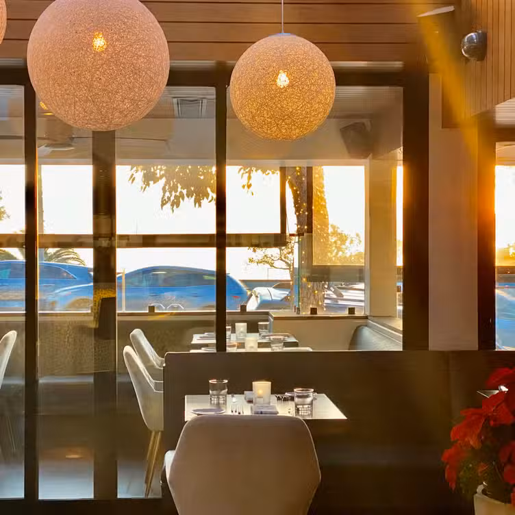 Interior - Fishbone Kitchen + Bar, Laguna Beach, CA