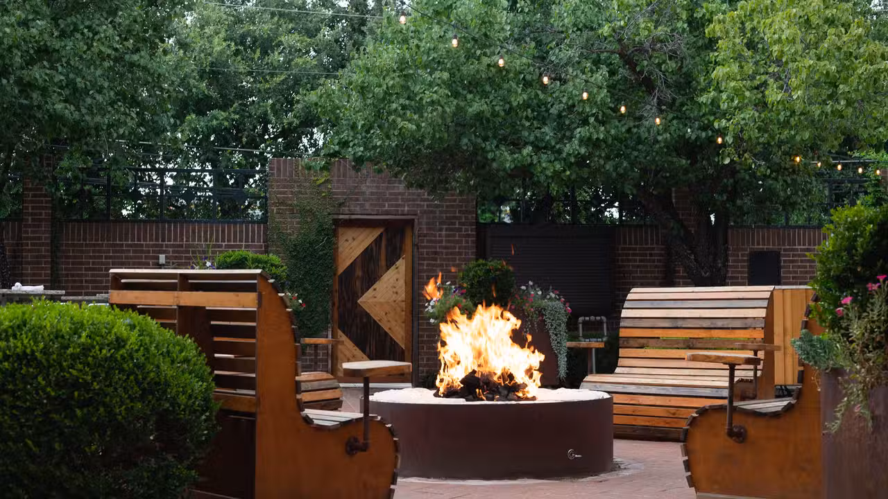 Pacific Table - Fort Worth, Fort Worth, TX