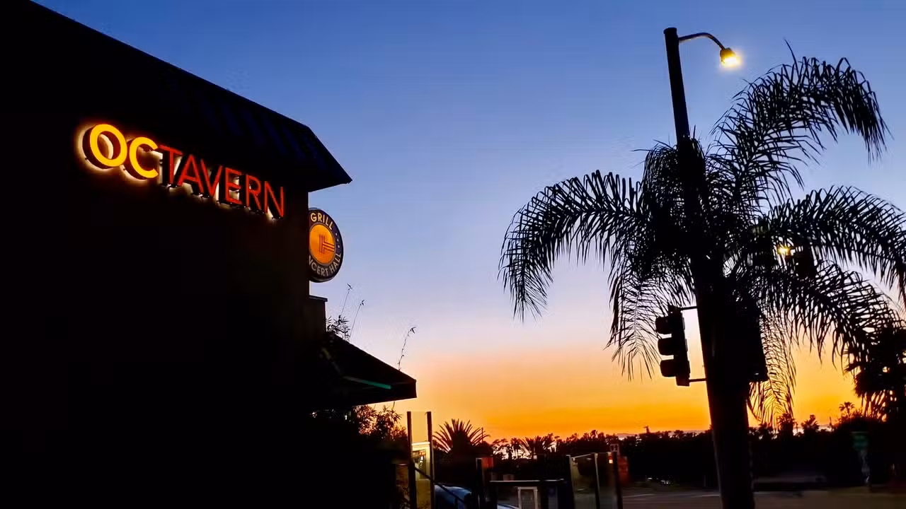 OC Tavern, San Clemente, CA