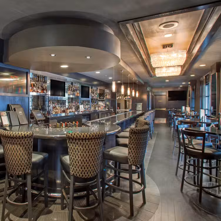 Interior - Morton's The Steakhouse - Beverly Hills, Los Angeles, CA