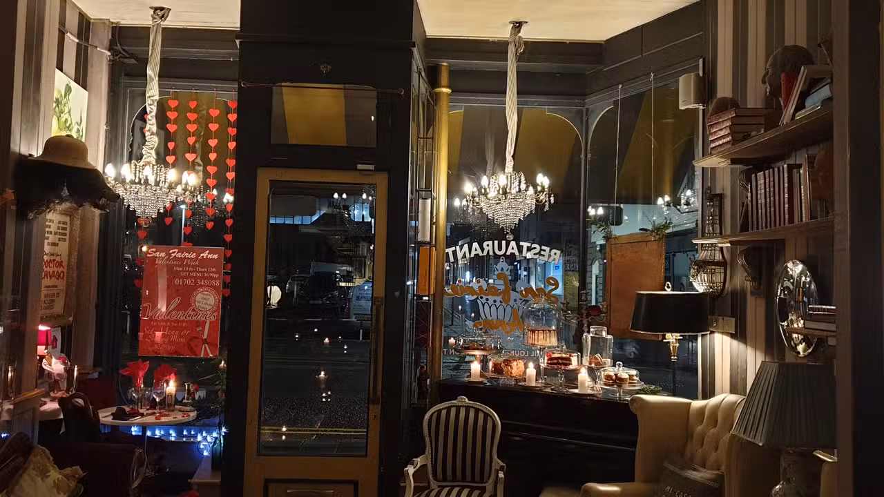 Interior - San Fairie Ann, Southend-on-Sea, ENG