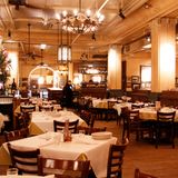 Cover image for Carmine's - 91st Street - NYC