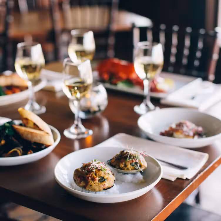 Boone's Fish House & Oyster Room, Portland, ME
