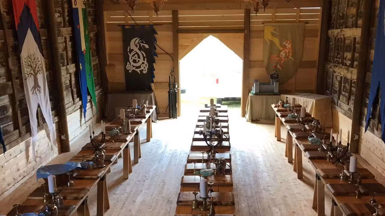 Interior - Good Knights Medieval Feasts, Three Hill, AB