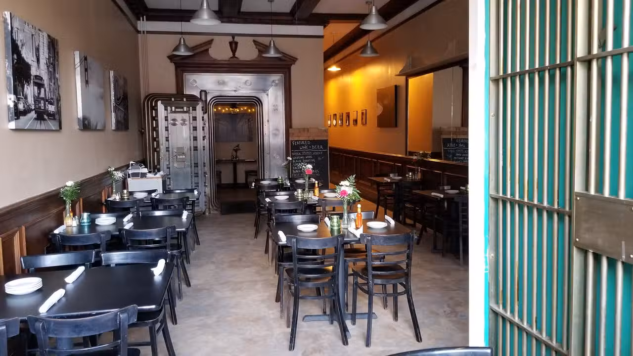 Interior - The Vault Restaurant - Houlton, Houlton, ME