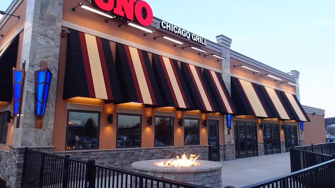 Buitenkant - Uno Pizzeria & Grill - Oaks, Oaks, PA