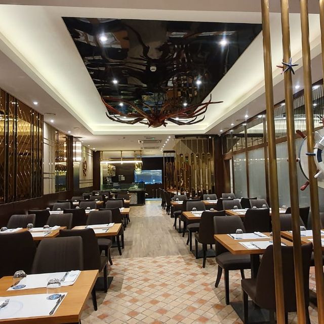 The Shell - Updated 2026, Seafood Restaurant in London