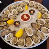 Social Hour at Spoto’s Fish & Oyster 🐟🍸 foto