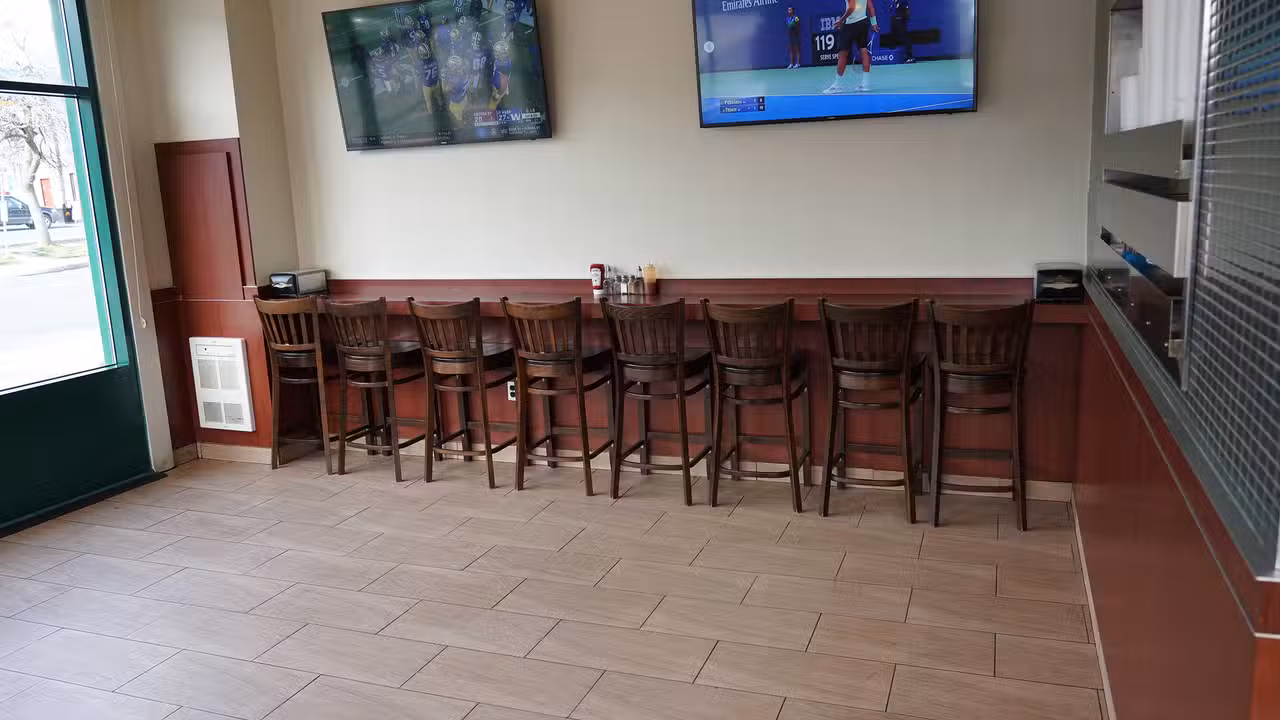 Marathon Souvlaki -  Notre Dame, Laval, QC